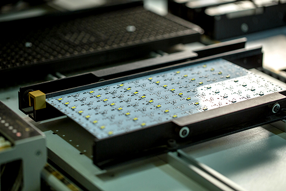 Application of Underwater Light PCB in Aquaculture